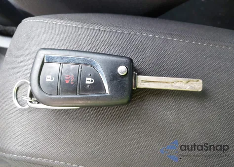 2018 Toyota Corolla Im from USA, damaged, VIN JTNKARJE3JJ562714